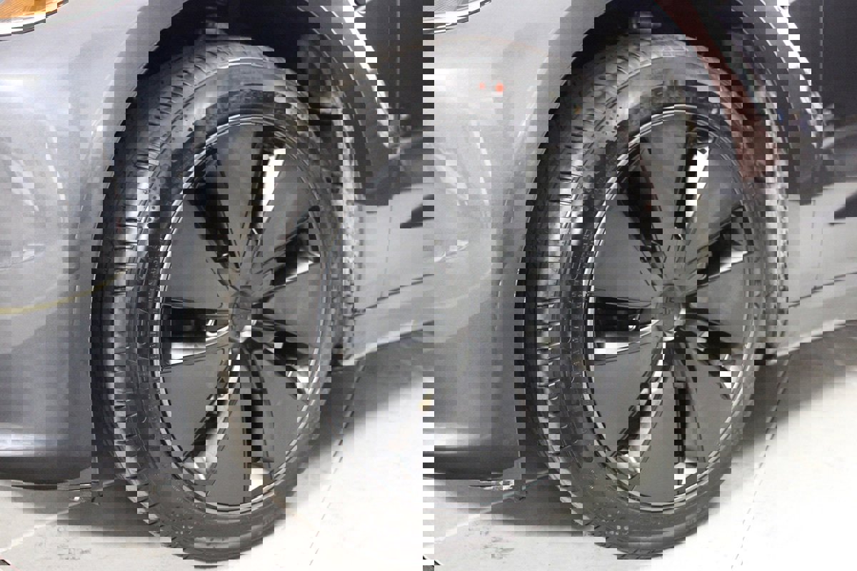 Used 2025 Tesla Model 3 Long Range image 7