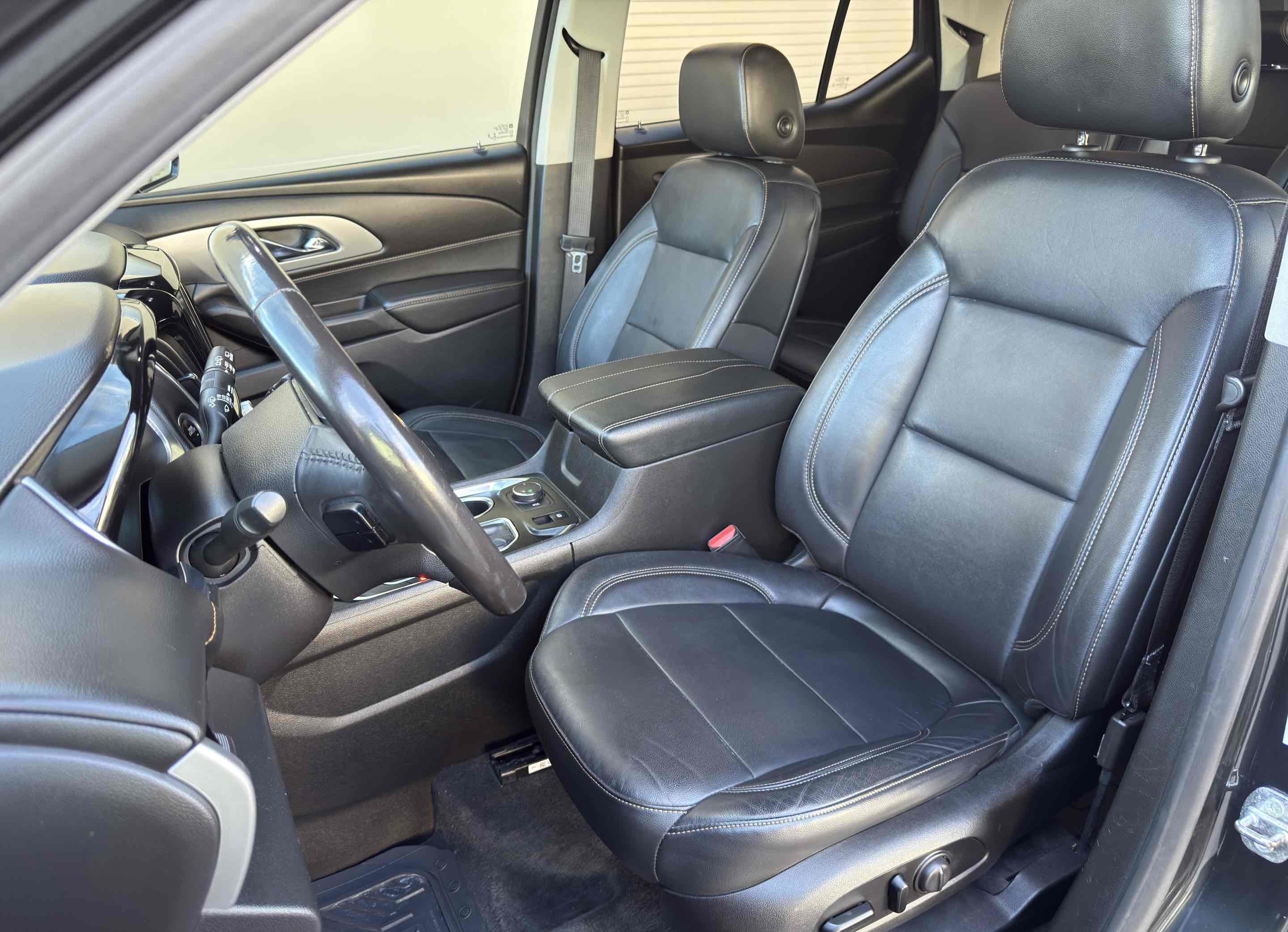 Used 2019 Chevrolet Traverse LT w/ LPO, Floor Liner Package image 38