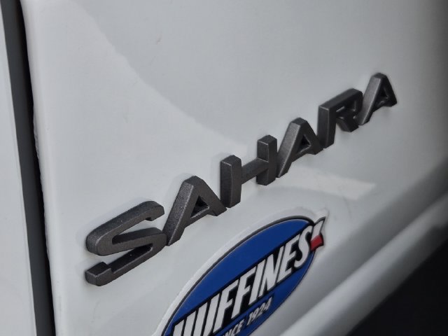 Used 2026 Jeep Wrangler Unlimited Sahara AWD/4WD image 13