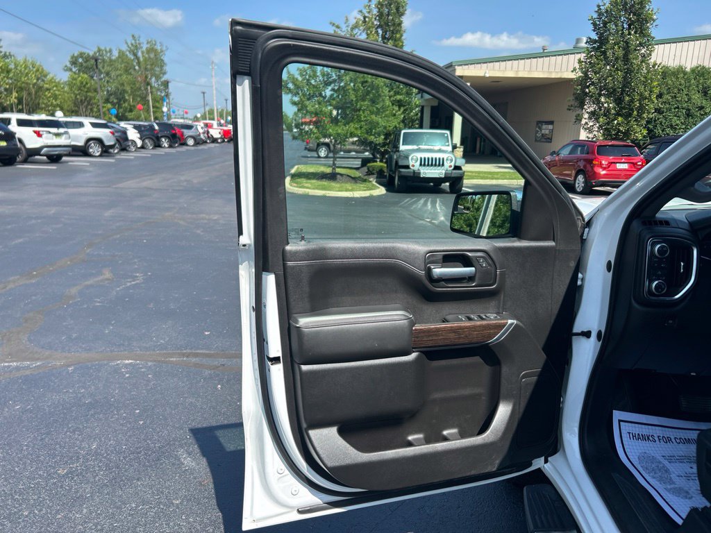 Used 2020 GMC Sierra 1500 SLE w/ Preferred Package AWD/4WD image 13
