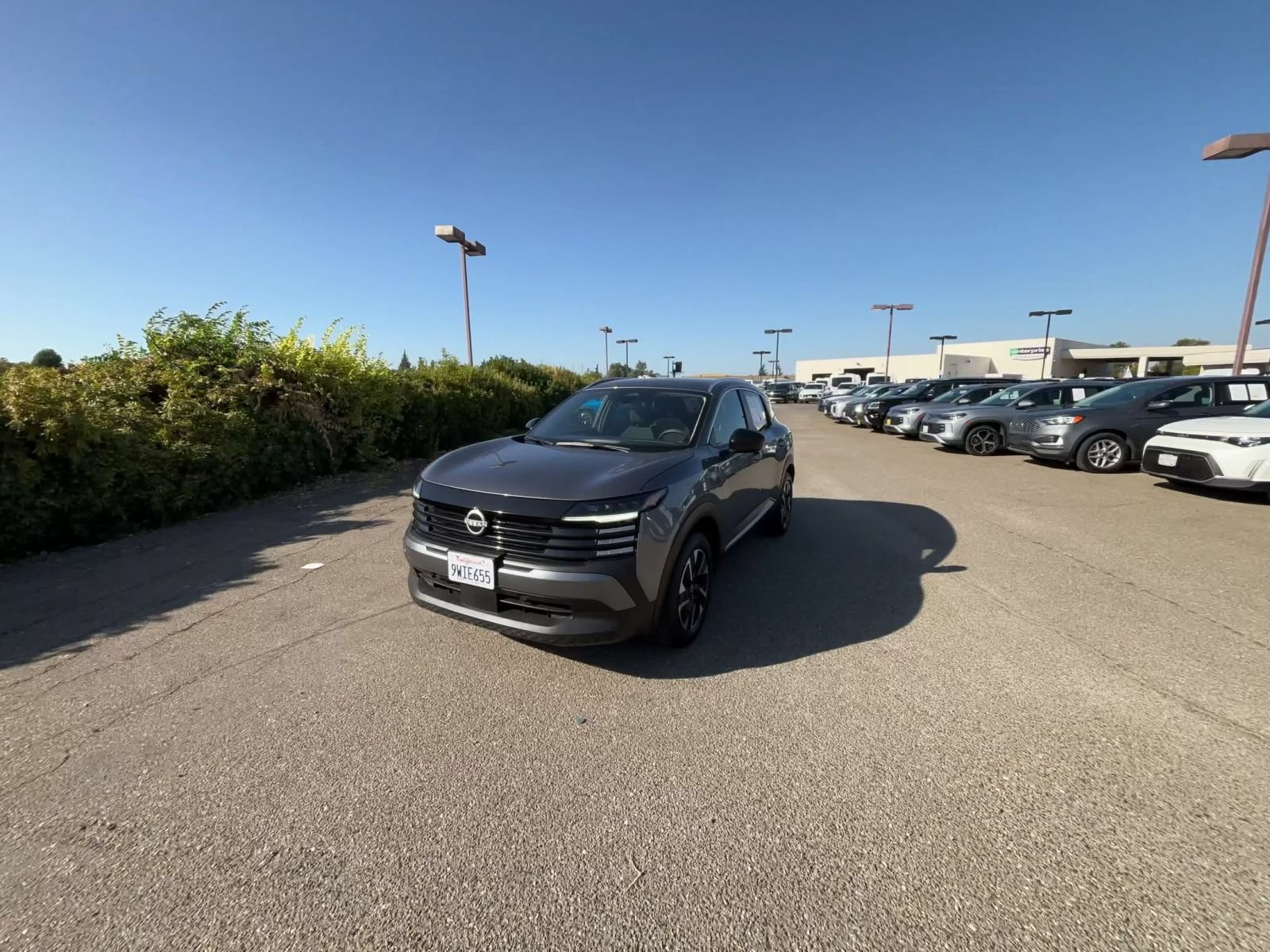 Used 2026 Nissan Kicks SV w/ Cold Weather Package AWD/4WD image 6
