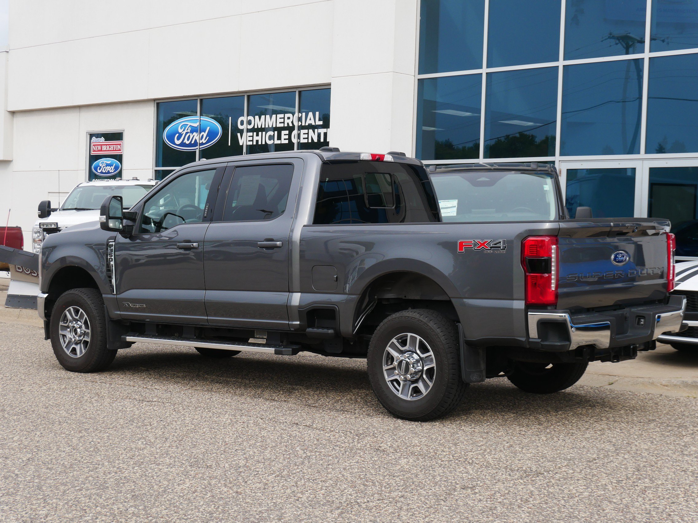 Used 2026 Ford F350 Lariat w/ FX4 Off-Road Package AWD/4WD image 27