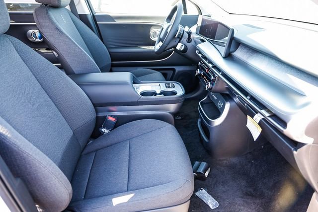 New 2026 Hyundai Ioniq 9 SE w/ Tow & Go Package image 19