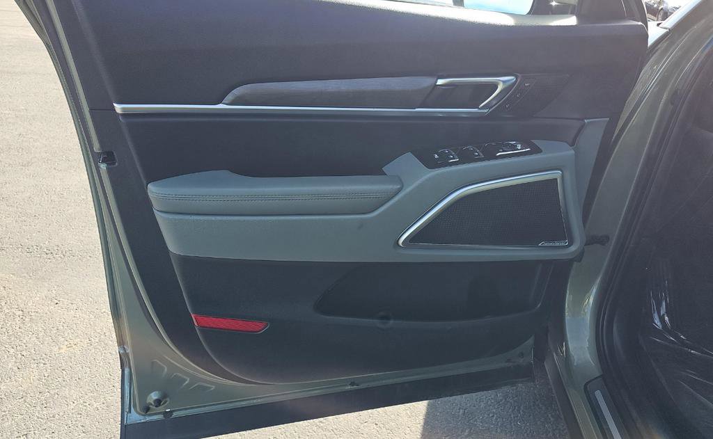 Used 2023 Kia Telluride SX Prestige X-Pro image 12