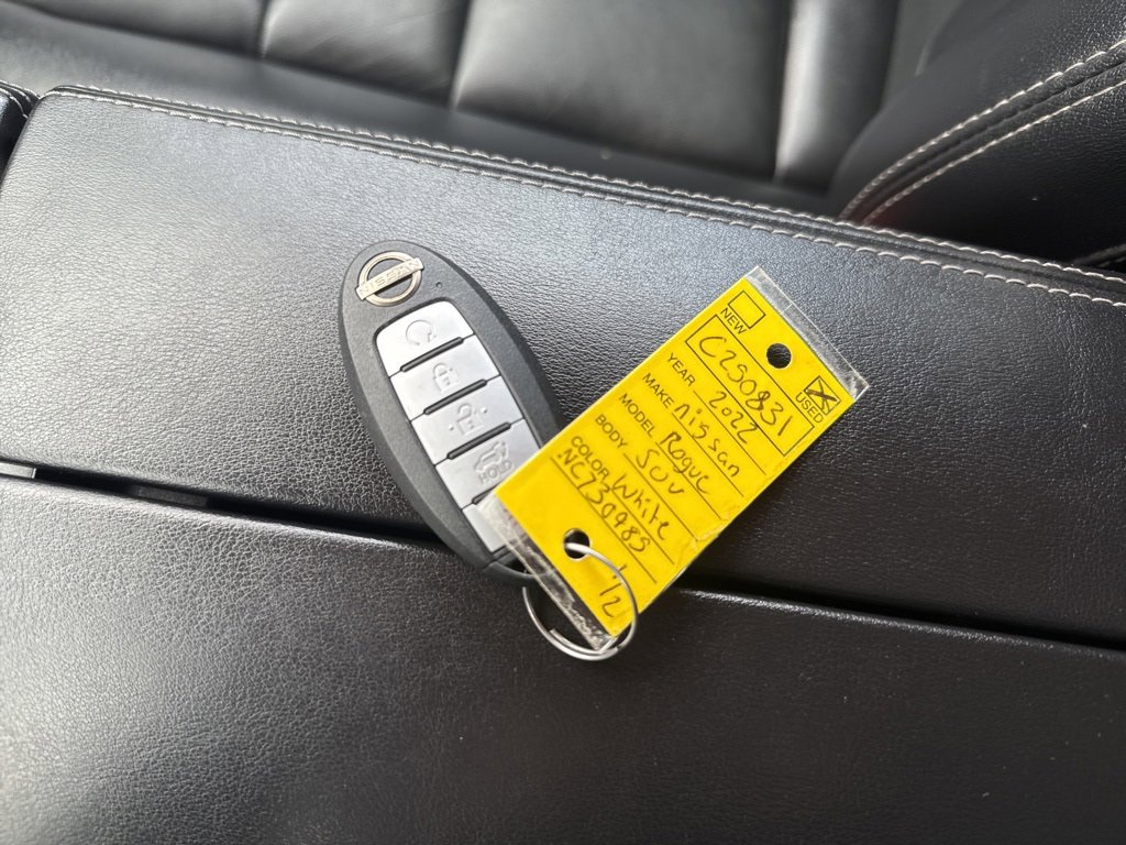 Used 2022 Nissan Rogue SL w/ SL Premium Package image 51