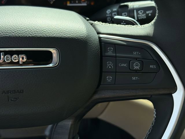 New 2026 Jeep Grand Cherokee L Limited image 30