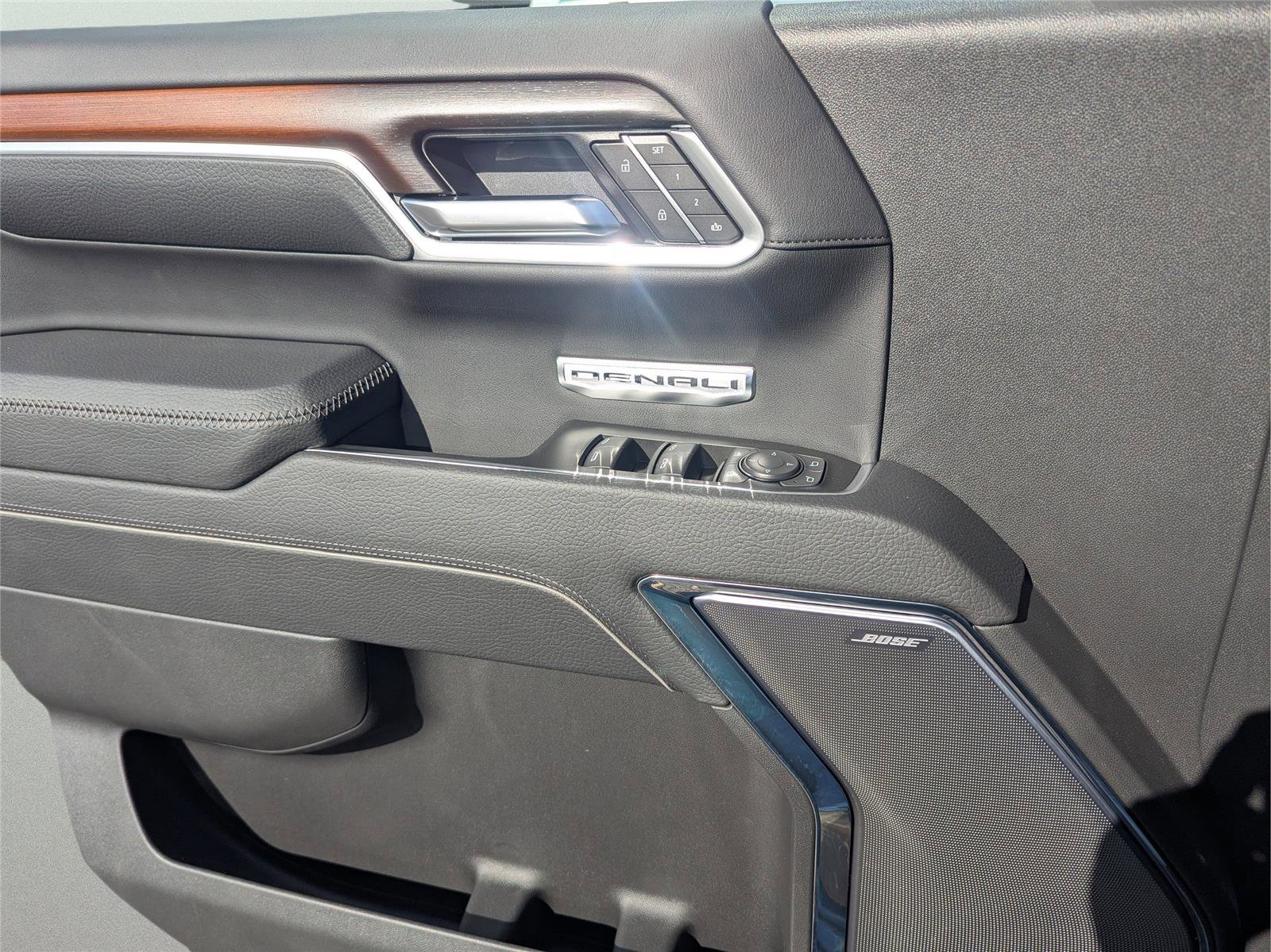 New 2026 GMC Sierra 1500 Denali AWD/4WD image 10