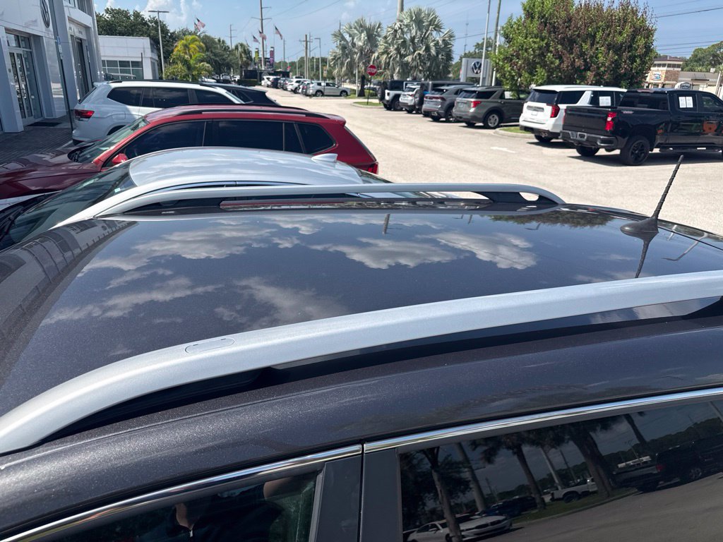 Used 2020 Jeep Cherokee Limited AWD/4WD image 6