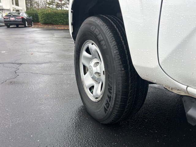 Used 2022 Toyota Tacoma SR image 11