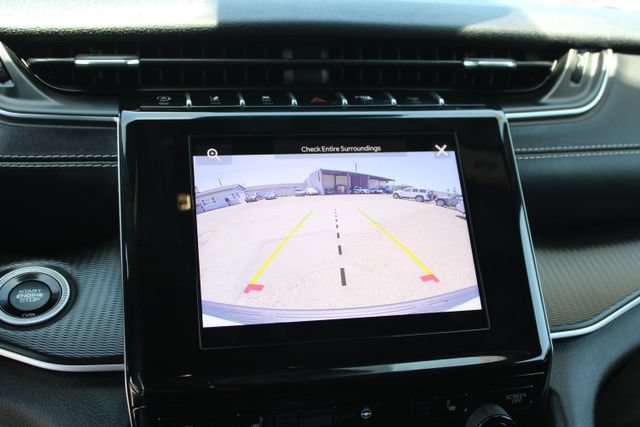 Used 2023 Jeep Grand Cherokee Altitude AWD/4WD image 22
