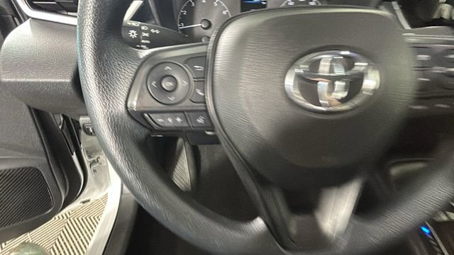 Used 2023 Toyota Corolla LE FWD image 16