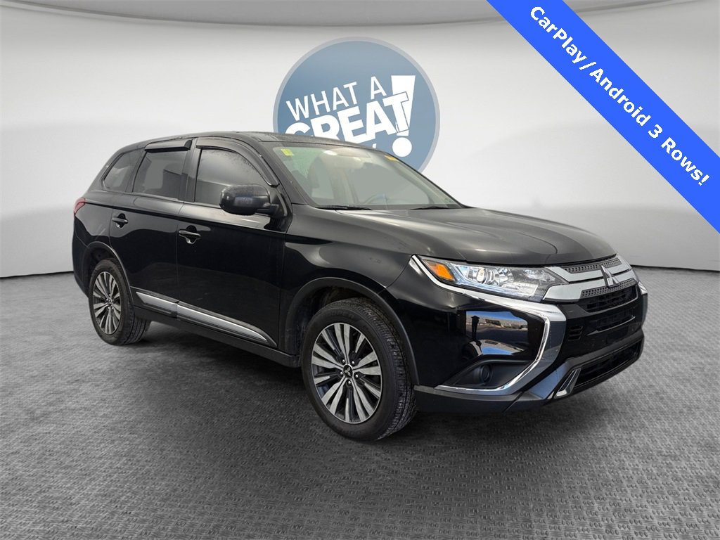 Used 2020 Mitsubishi Outlander ES image 1