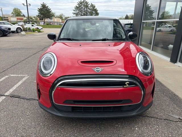 Certified 2024 MINI Cooper SE FWD image 2