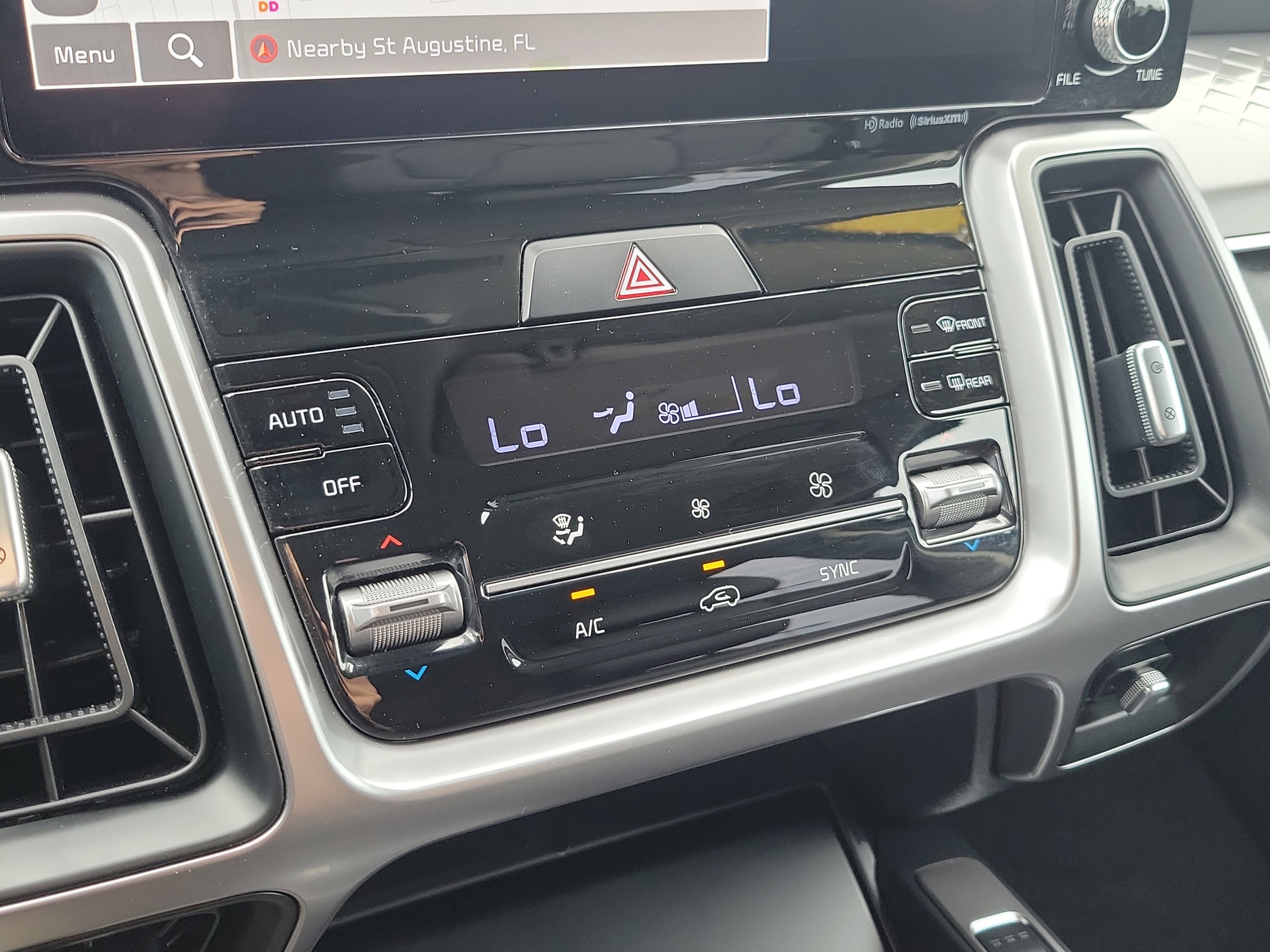 Certified 2023 Kia Sorento S FWD image 34