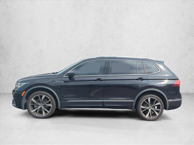 Used 2022 Volkswagen Tiguan SEL R-Line AWD/4WD image 10