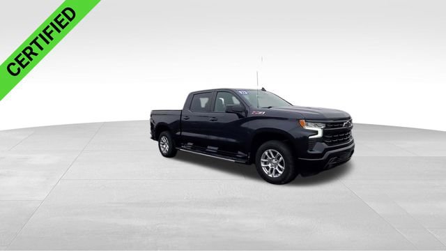 Used 2022 Chevrolet Silverado 1500 RST w/ Z71 Off-Road Package image 3