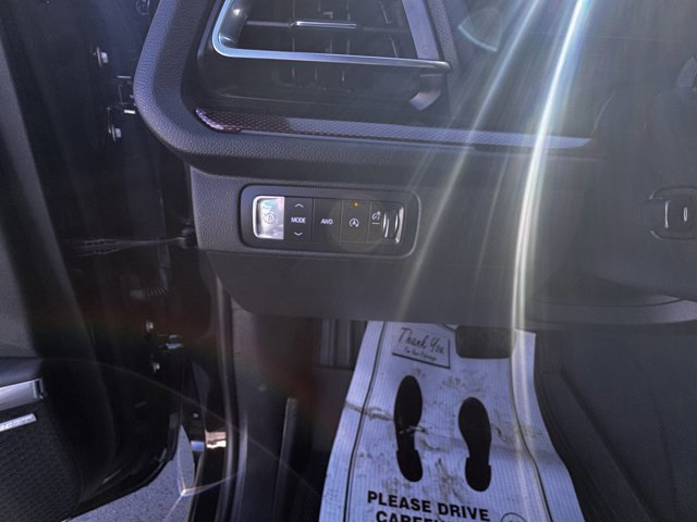 Used 2024 Chevrolet Traverse RS w/ LPO, Floor Liner Package image 18