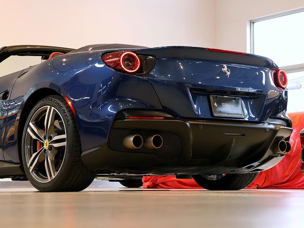 Certified 2022 Ferrari Portofino M image 62
