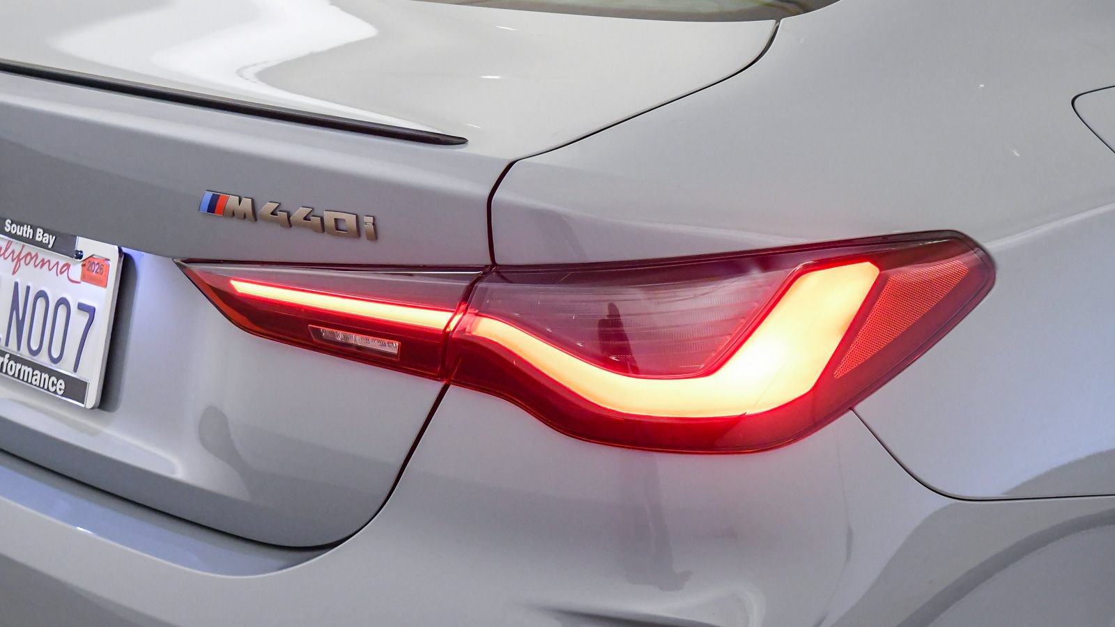 Used 2024 BMW M440i Coupe w/ Premium Package RWD image 12