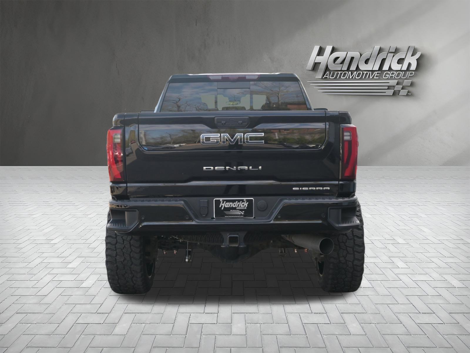 Used 2025 GMC Sierra 2500 Denali Ultimate image 8