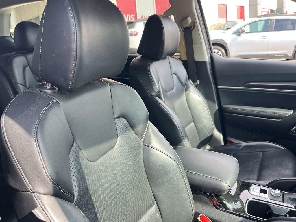 Used 2025 Kia Telluride S image 29