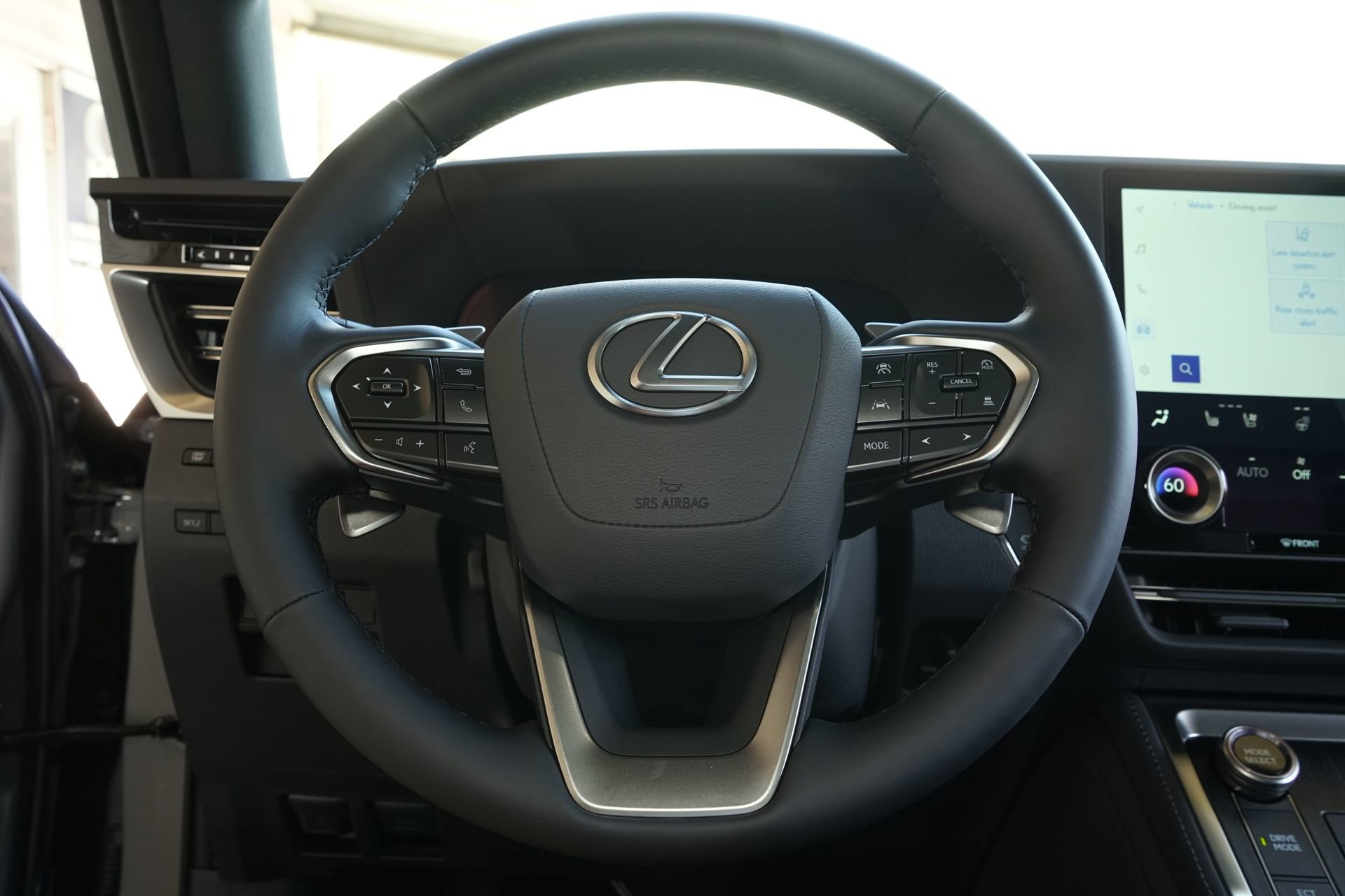 Used 2025 Lexus GX 550 w/ Cold Area Package image 13