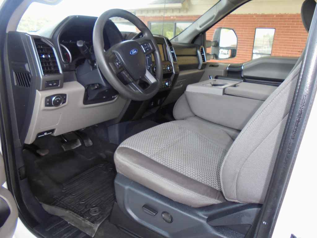 Used 2022 Ford F250 XLT w/ XLT Value Package AWD/4WD image 7