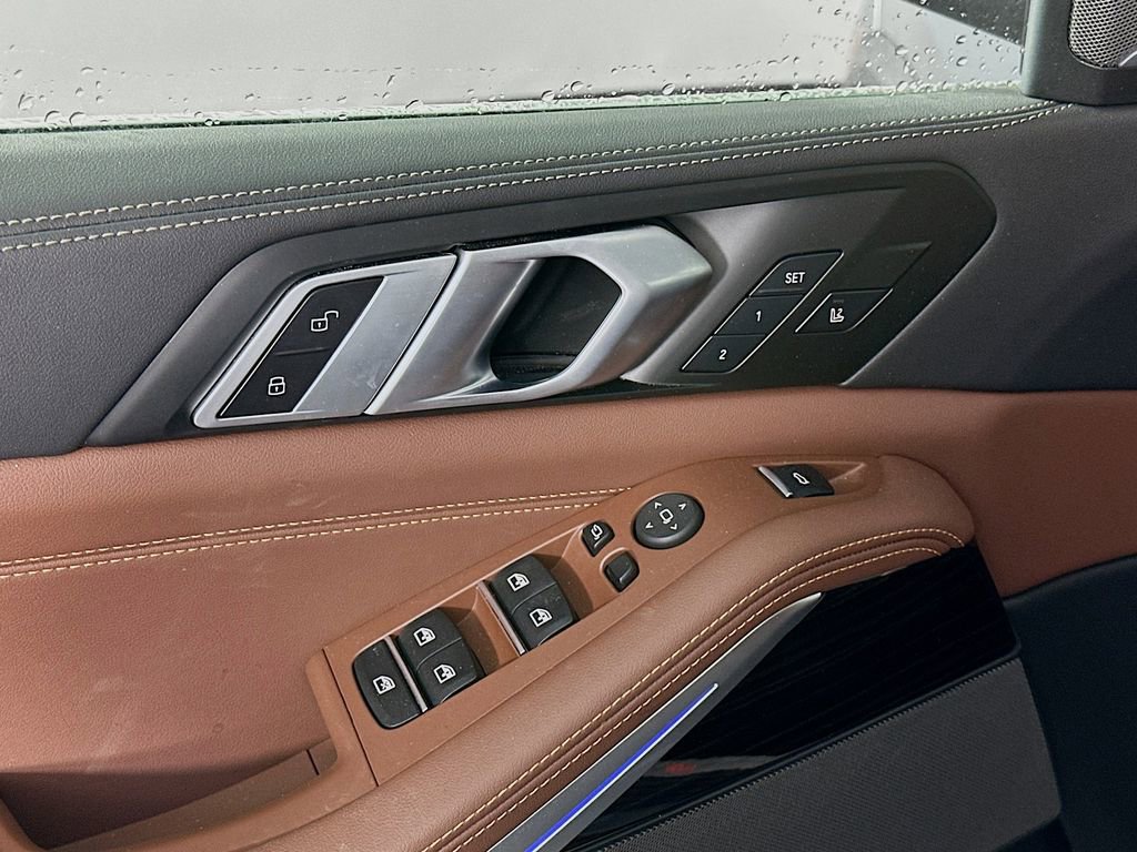 Used 2025 BMW X5 xDrive40i image 23