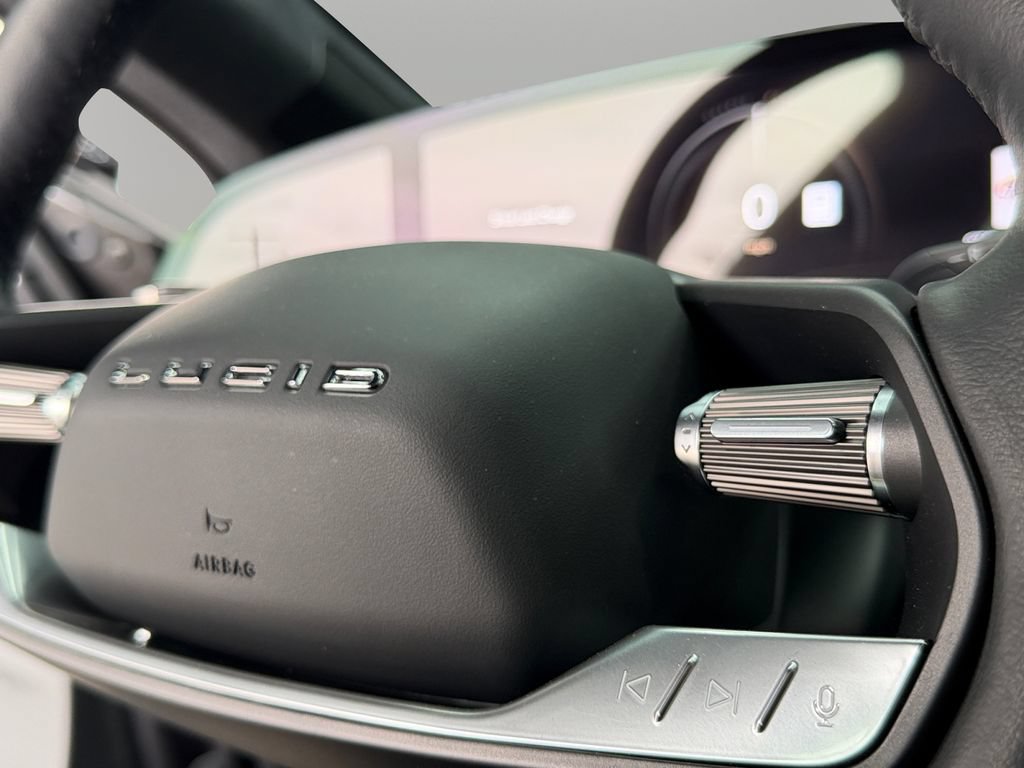 Used 2024 Lucid Air Touring AWD/4WD image 26