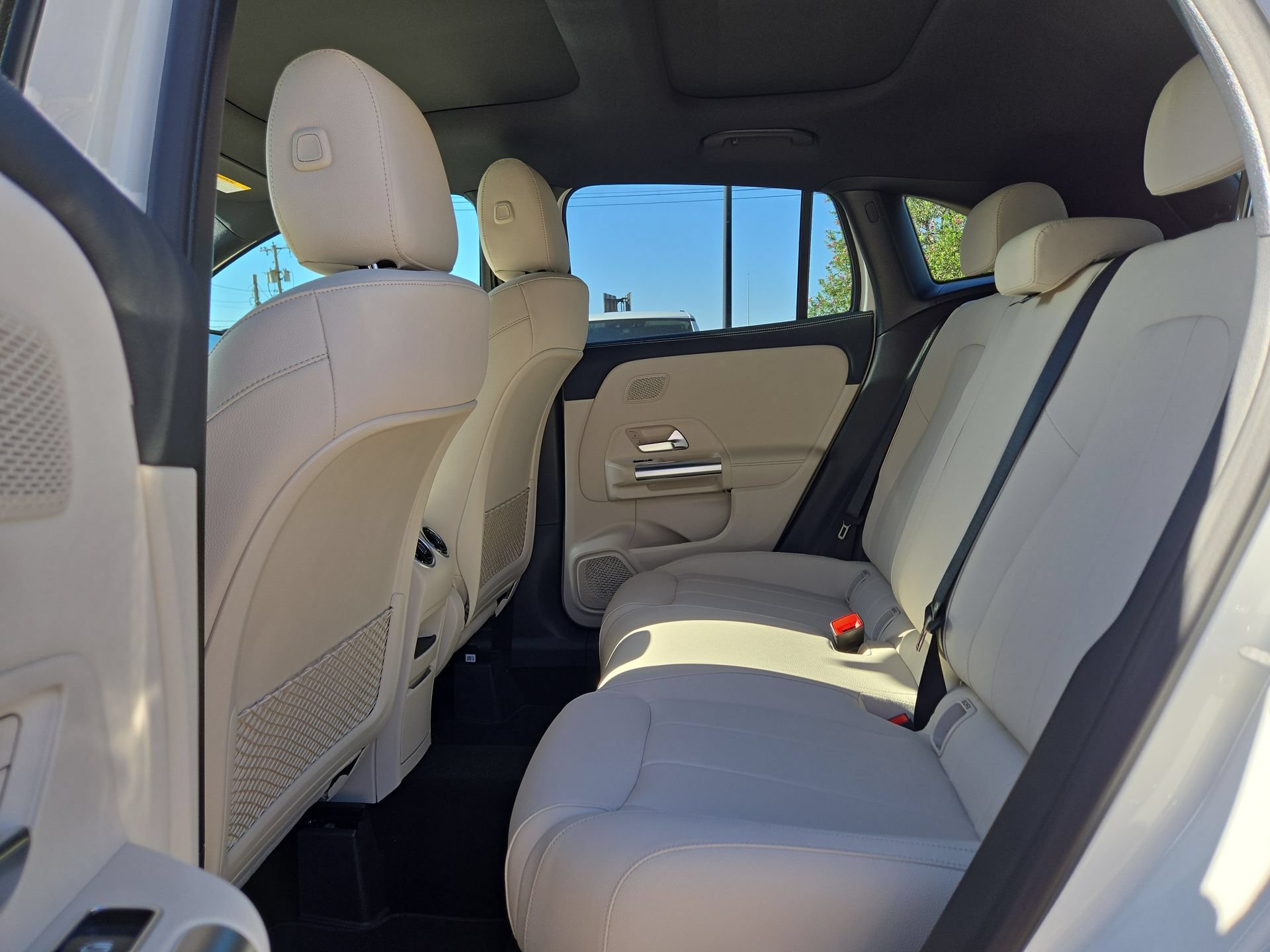 New 2026 Mercedes-Benz GLA 250 image 13