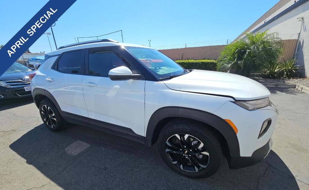 Used 2023 Chevrolet TrailBlazer LT w/ Convenience Package image 1