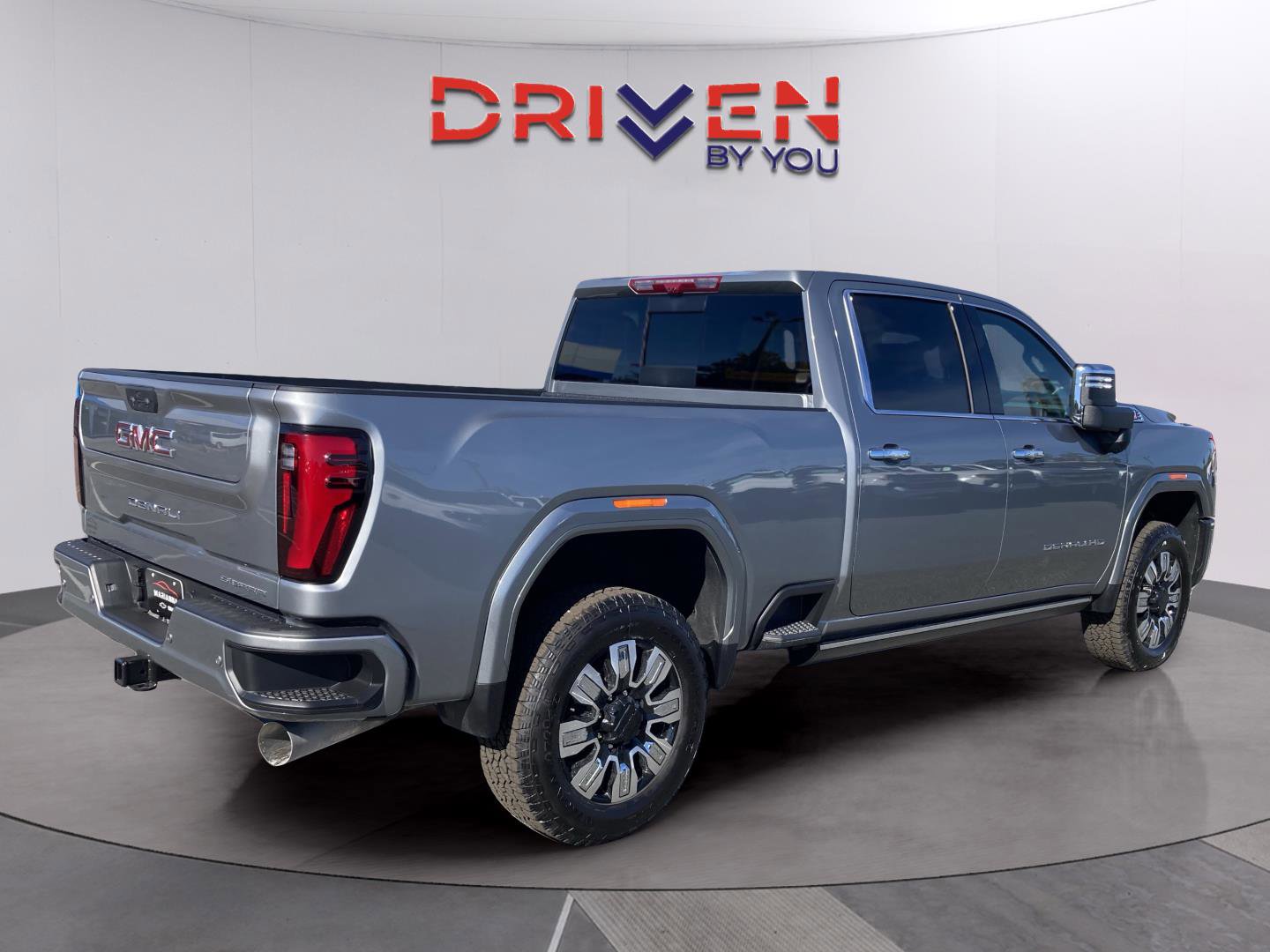 New 2026 GMC Sierra 2500 Denali w/ Denali Reserve Package image 6