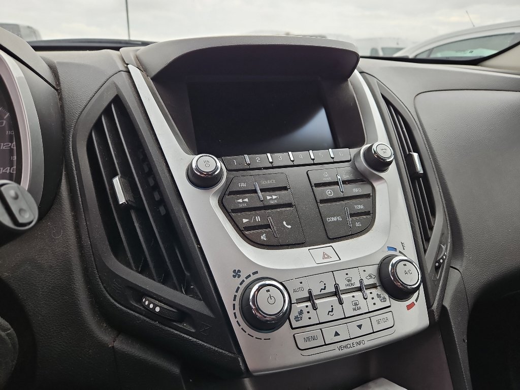 Used 2017 Chevrolet Equinox LT w/ Convenience Package image 12