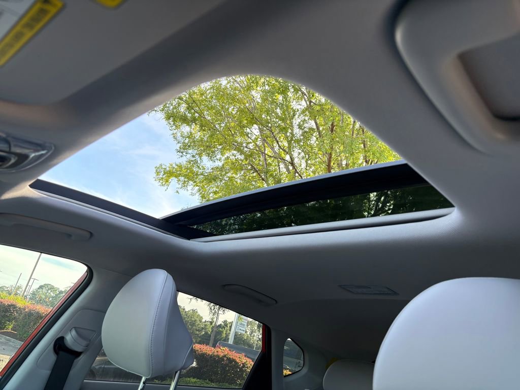 New 2026 Hyundai Kona Limited FWD image 22