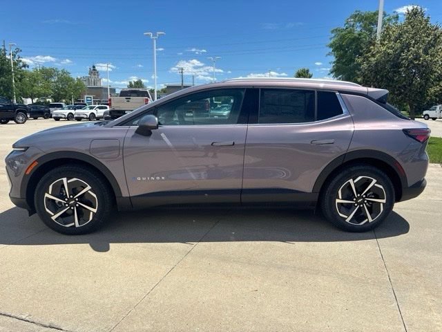 New 2026 Chevrolet Equinox EV LT AWD/4WD image 36