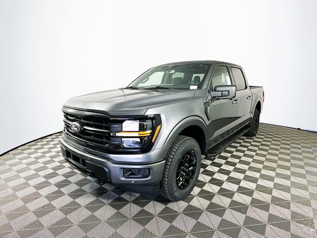 New 2025 Ford F150 XLT w/ Equipment Group 302A MID image 5