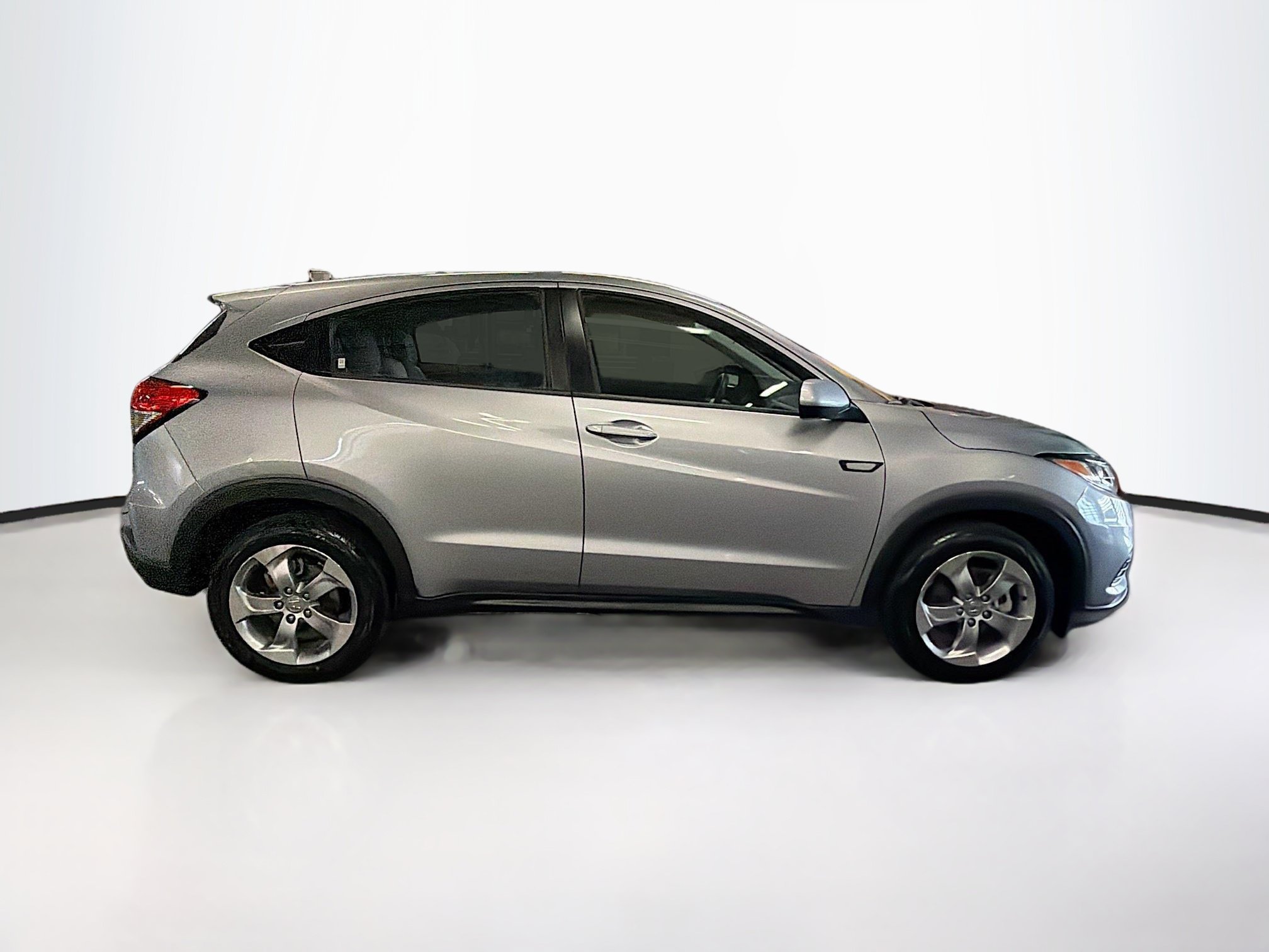 Used 2019 Honda HR-V LX image 10