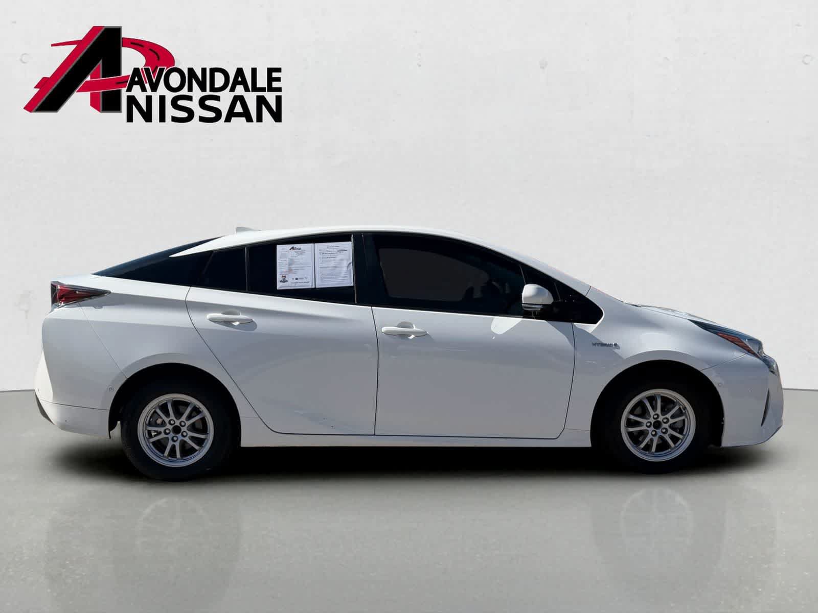 Used 2018 Toyota Prius Three FWD image 7