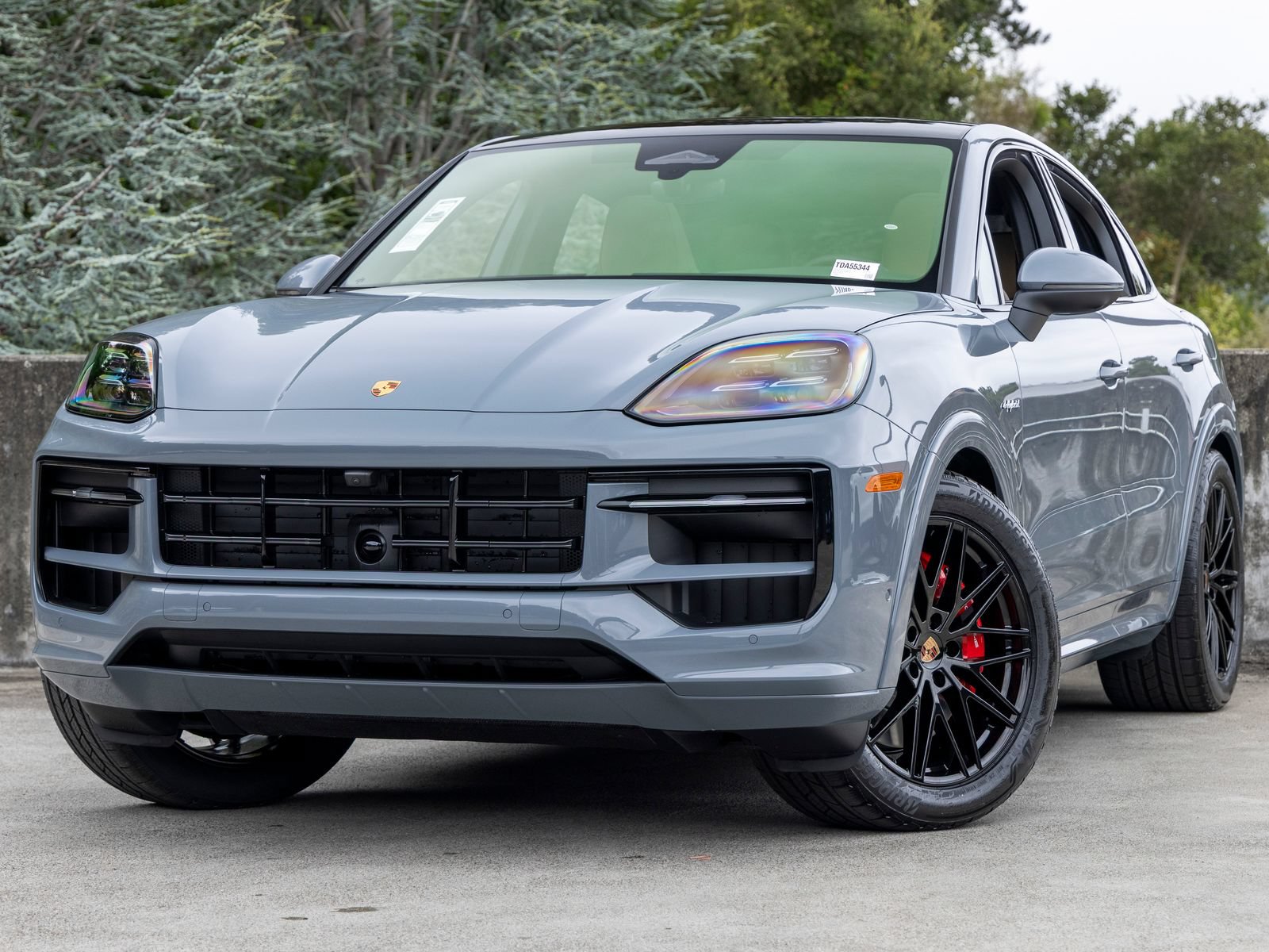 New 2026 Porsche Cayenne S AWD/4WD image 1