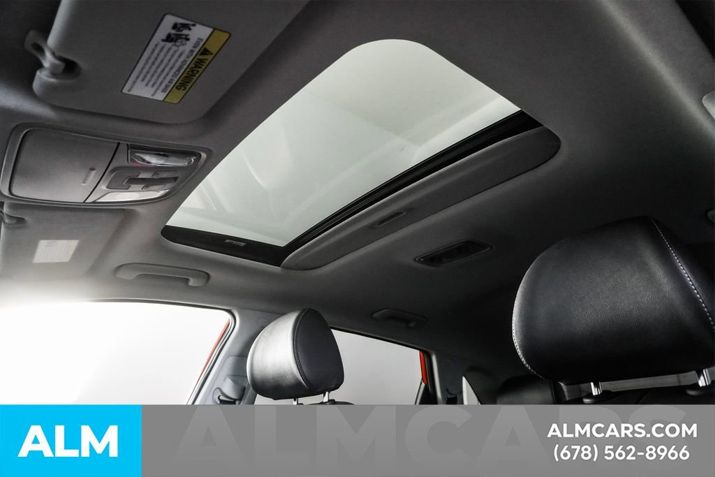 Used 2022 Kia Niro Touring Special Edition image 31