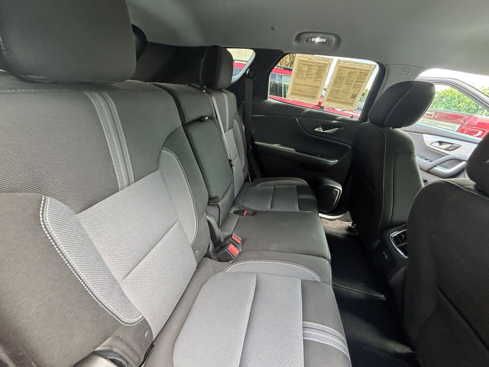 Used 2025 Chevrolet Blazer LT FWD image 20