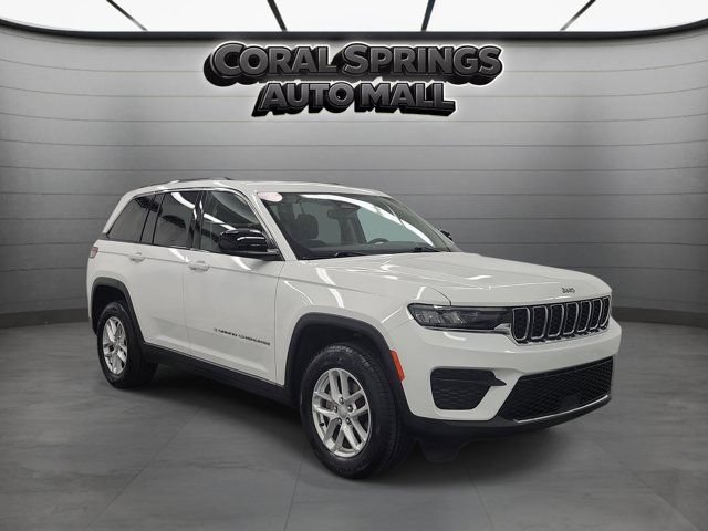 Used 2023 Jeep Grand Cherokee Laredo w/ Luxury Tech Group I