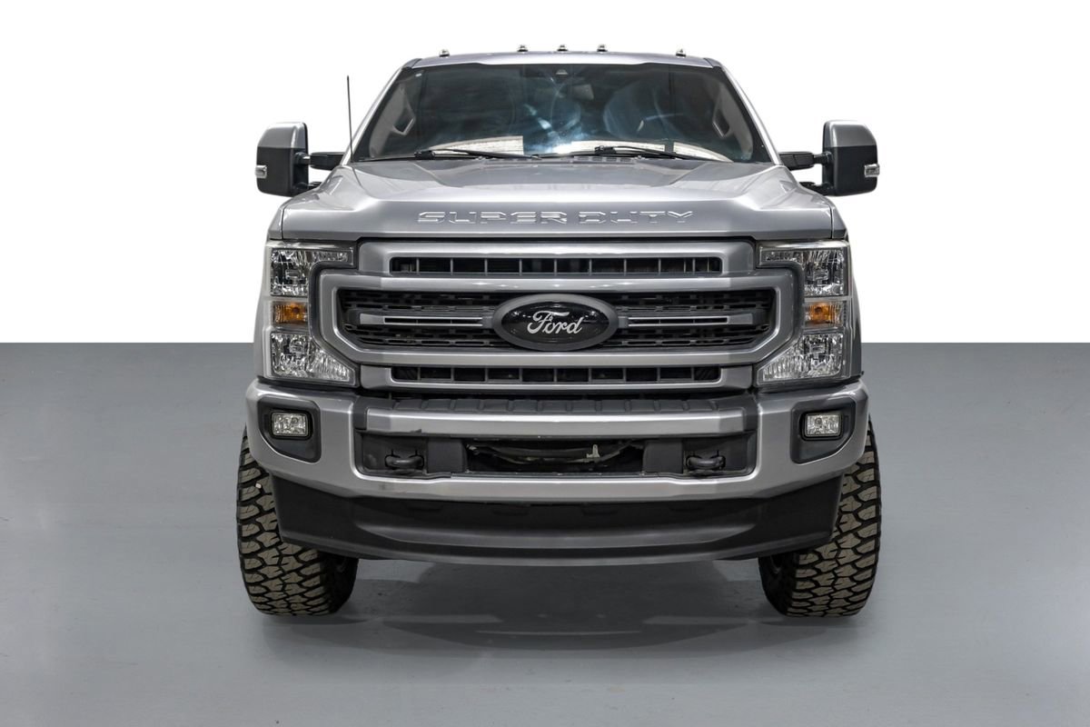 Used 2020 Ford F250 Lariat w/ Lariat Ultimate Package image 3