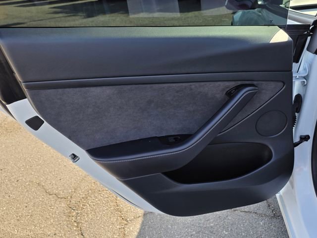 Used 2023 Tesla Model 3 Standard Range RWD image 19