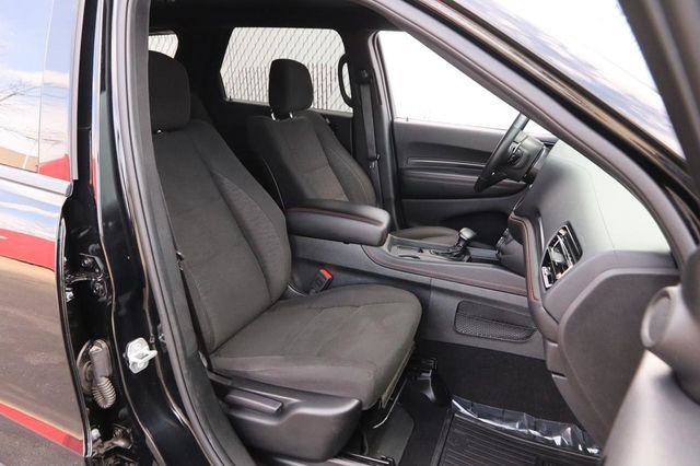 Used 2025 Dodge Durango GT image 27