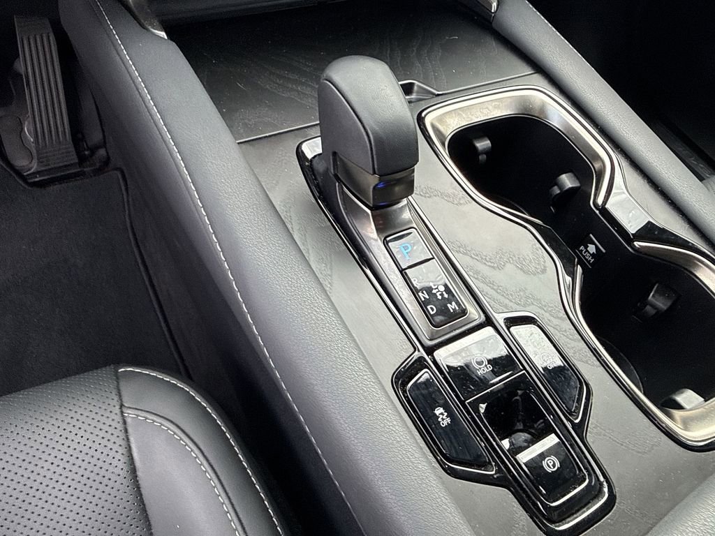 Used 2025 Lexus RX 350 Premium w/ Accessory Package (Z1) image 20