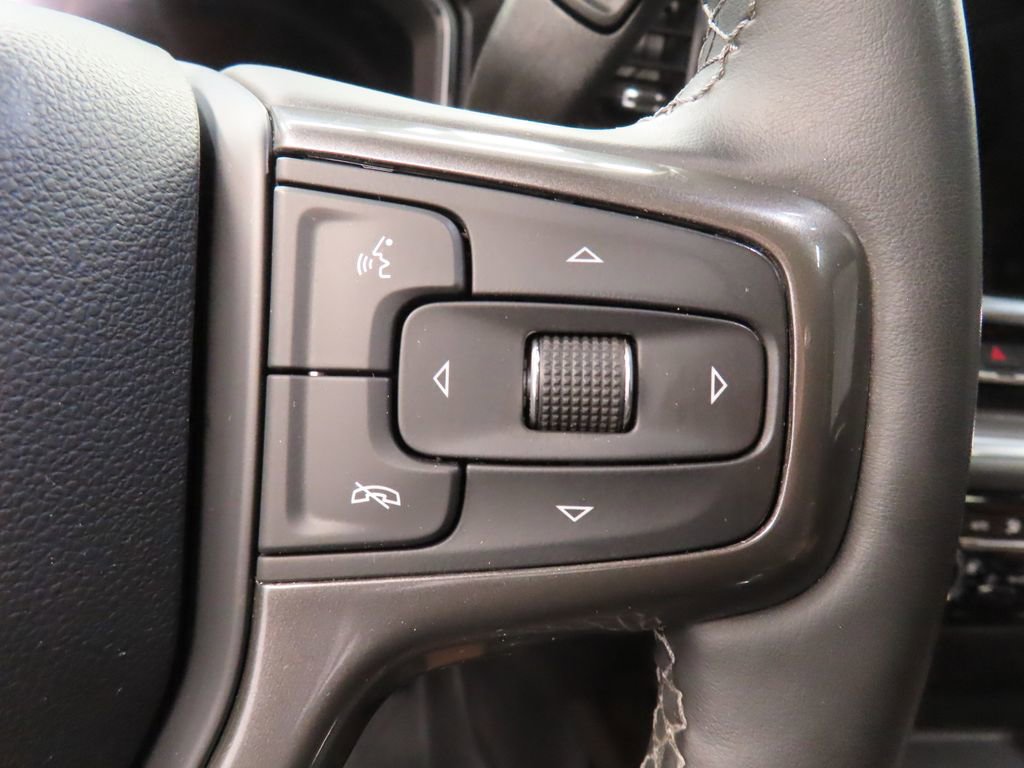 Used 2025 Chevrolet Silverado 3500 High Country w/ High Country Premium Package AWD/4WD image 48