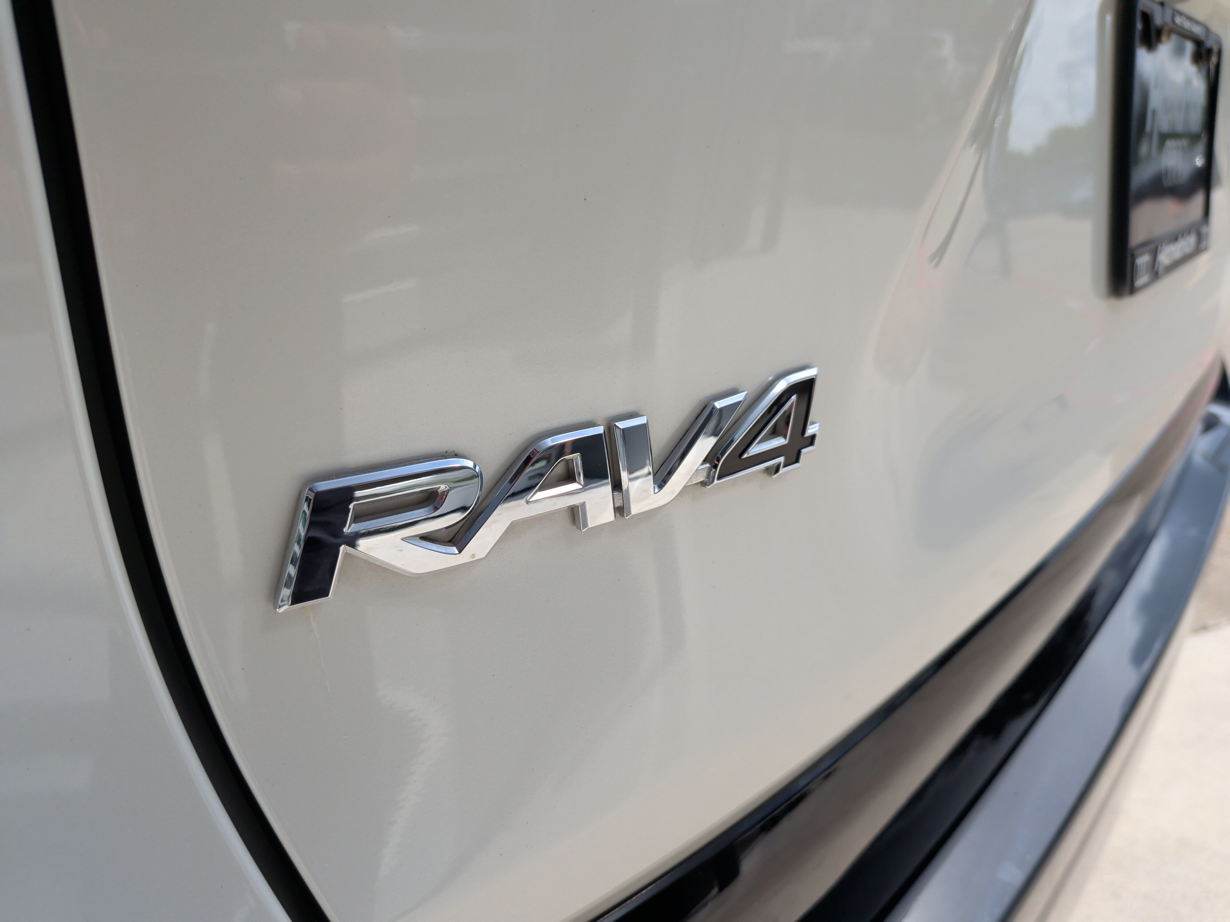 Used 2021 Toyota RAV4 XSE w/ XSE Grade Weather Package AWD/4WD image 37