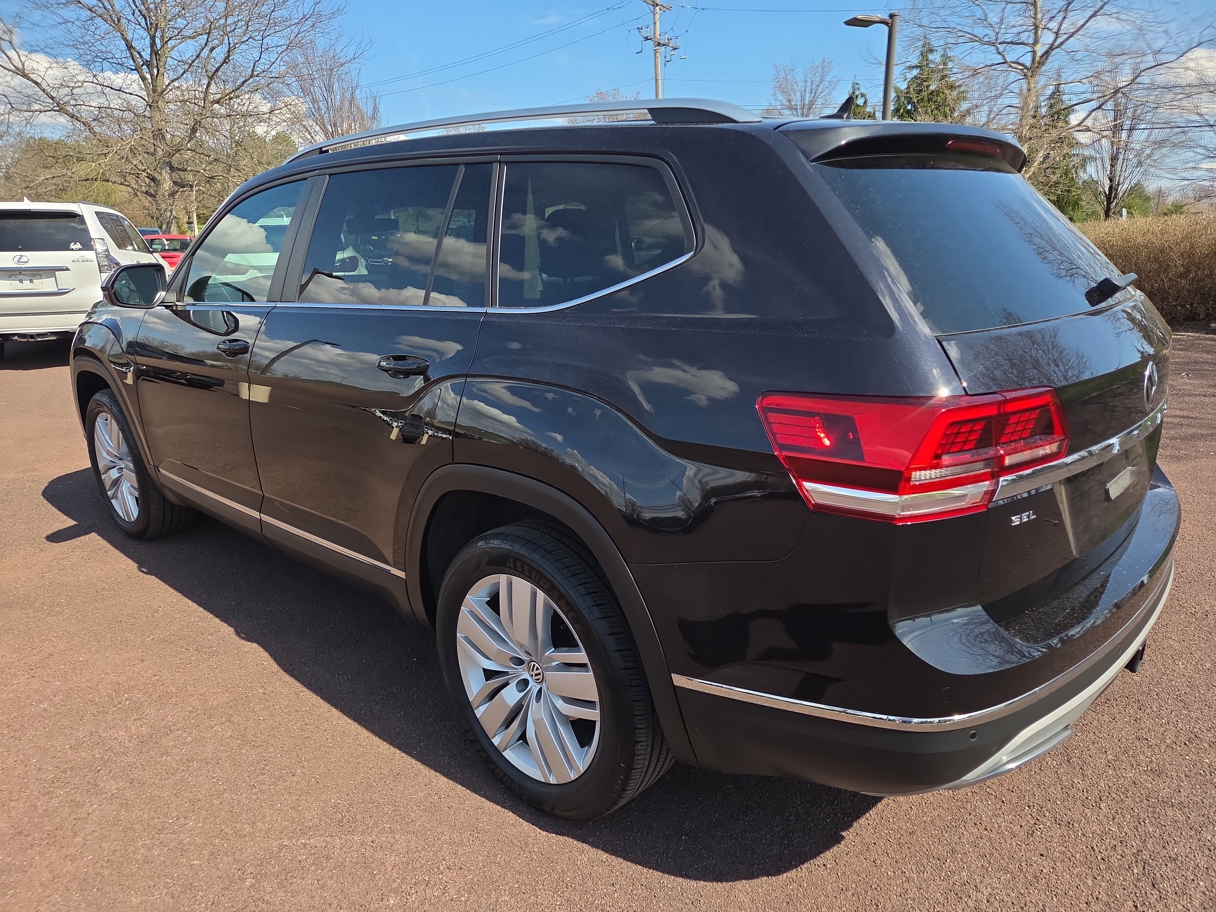 Used 2019 Volkswagen Atlas SEL image 5