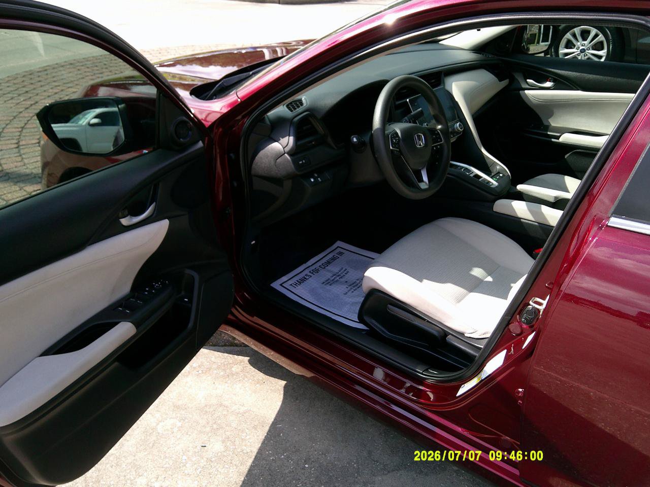 Used 2019 Honda Insight EX image 9